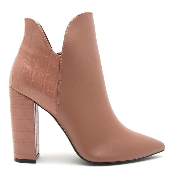 QUPID Tan Heeled Bootie Size 5.5 - Picture 6 of 6